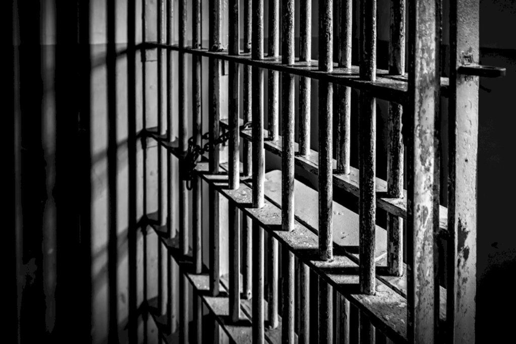 FILHO DE DETENTO MORTO EM UNIDADE PRISIONAL TEM DIREITO À INDENIZAÇÃO, DECIDE TJSC