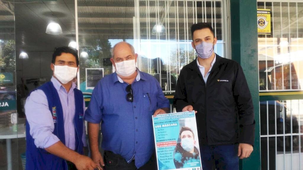 SECRETARIA DE SAÚDE  E VIGILÂNCIA SANITÁRIA  DESENVOLVEM AÇÕES DE  ENFRENTAMENTO AO COVID-19 EM PRAIA GRANDE