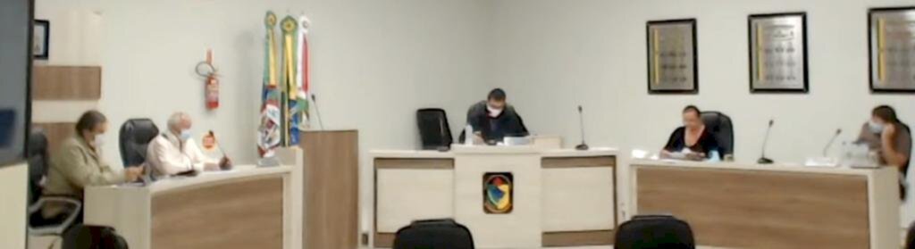 PROJETOS SÃO APRESENTADOS NA CÂMARA DE PRAIA GRANDE