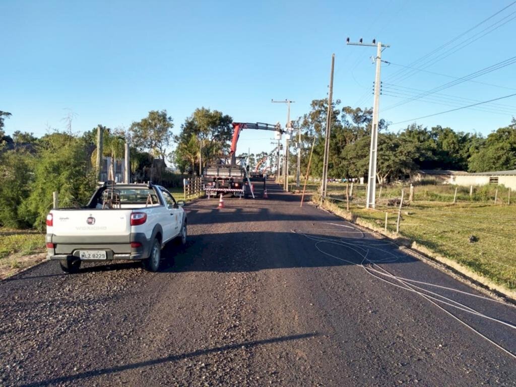 NOVA REDE ELÉTRICA É INSTALADA PELA CEPRAG EM SÃO JOÃO DO SUL