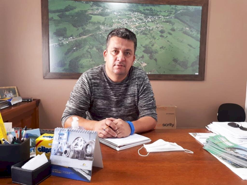 PREFEITURA DE MORRINHOS DO SUL REDUZ O NÚMERO DE SECRETARIAS MUNICIPAIS