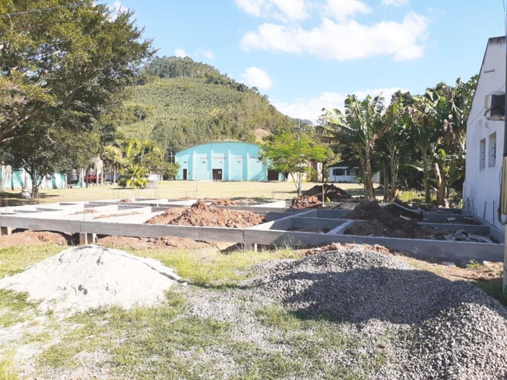 OBRAS DE AMPLIAÇÃO DO  POSTO DE SAÚDE DE ROÇA DA  ESTÂNCIA ESTÃO EM ANDAMENTO