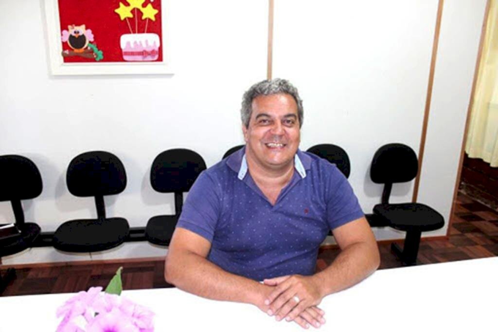 REDE MUNICIPAL DE EDUCAÇÃO INICIARÁ AULAS A DISTÂNCIA A PARTIR DE MAIO EM PRAIA GRANDE