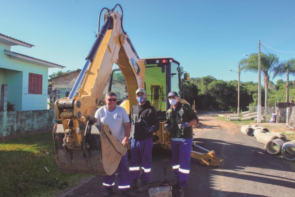 ADMINISTRAÇÃO MUNICIPAL DE SÃO JOÃO DO SUL SEGUE REALIZANDO OBRAS