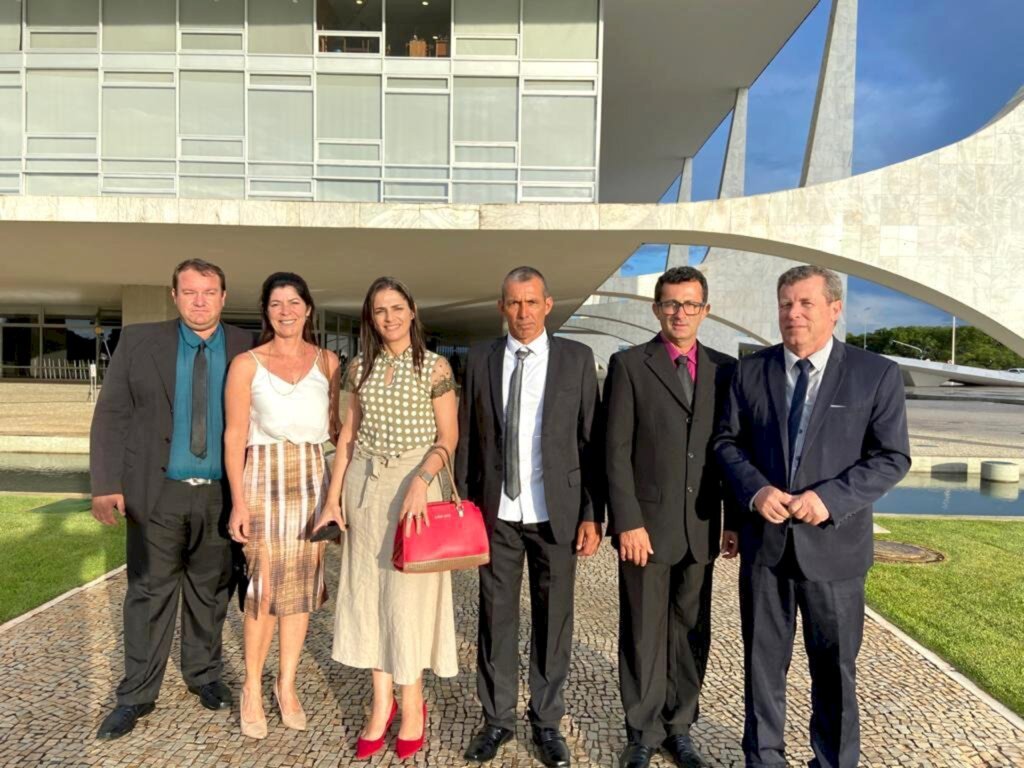 COMITIVA DE SÃO JOÃO DO SUL EM BRASÍLIA