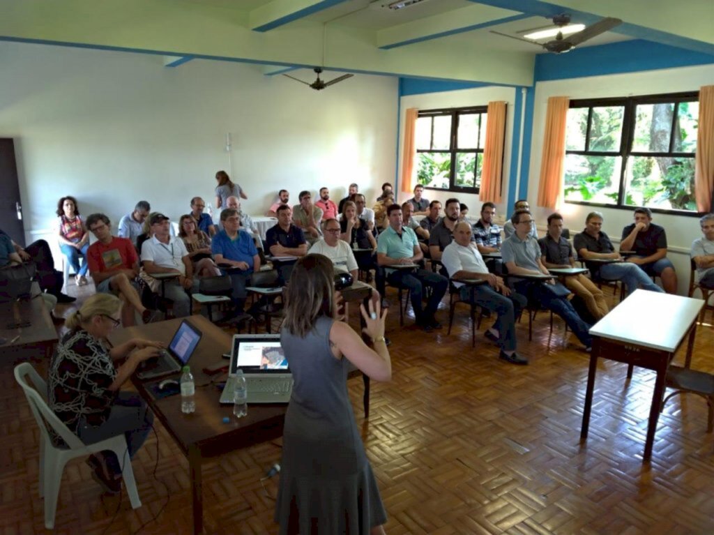 ÚLTIMA SEMANA PARA INSTITUIÇÕES PLEITEAREM VAGA NO COMITÊ ARARANGUÁ