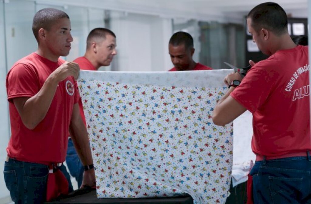 PÁTRIA VOLUNTÁRIA: AÇÕES DO PROJETO DE INCENTIVO AO VOLUNTARIADO COMEÇAM EM SC