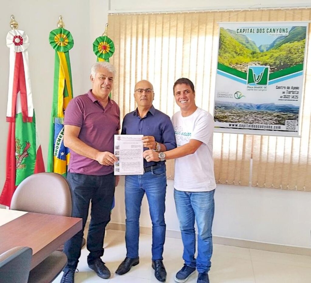 MUNICÍPIO DE PRAIA GRANDE RENOVA CONVÊNIO  COM ASSOCIAÇÃO  HOSPITALAR