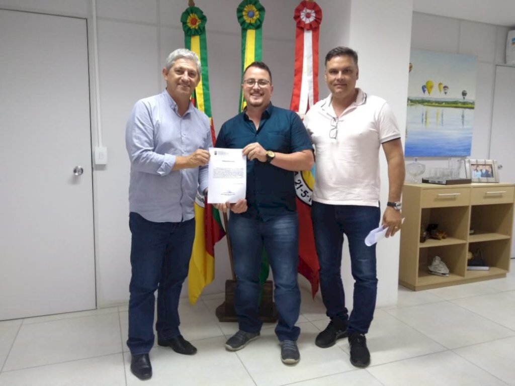 ASSINADA ORDEM DE SERVIÇO PARA EXECUÇÃO DE 14 LOMBADAS EM TORRES