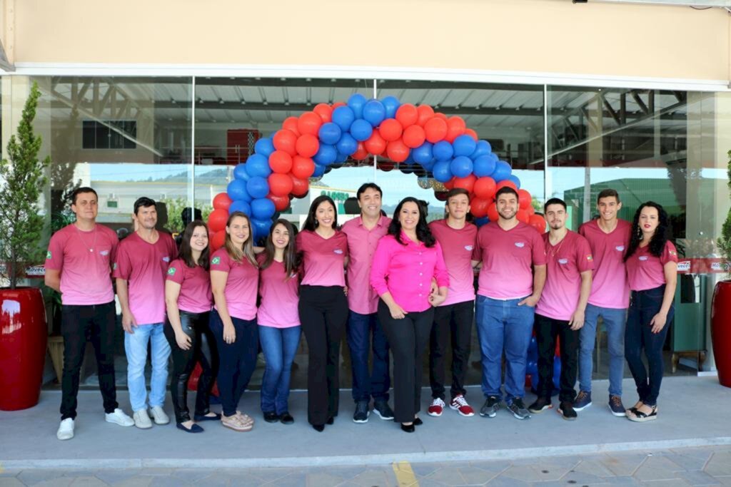 LOJA MOVECEL INAUGURA NOVAS INSTALAÇÕES EM PRAIA GRANDE