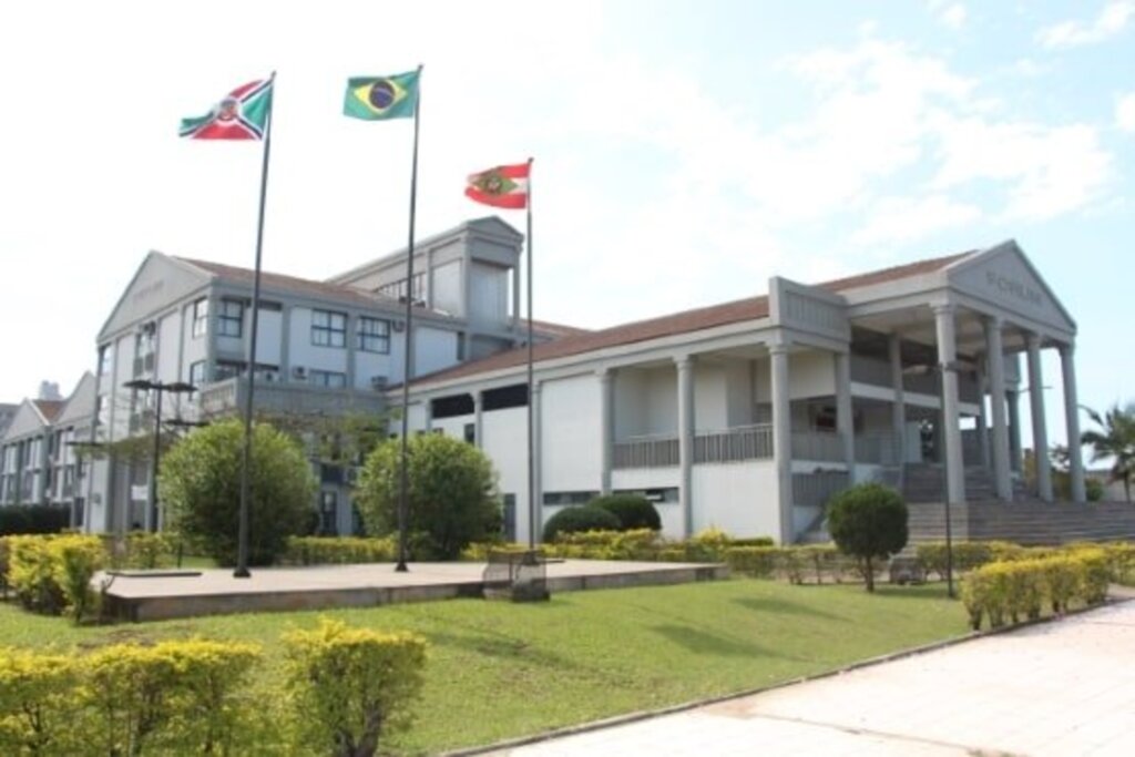 JUSTIÇA DECRETA FALÊNCIA DA CARBONÍFERA CRICIÚMA