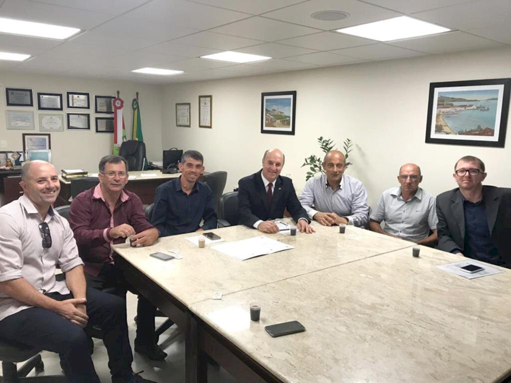 DEPUTADO ZÉ MILTON VIABILIZA RECURSOS PARA PAVIMENTAÇÃO NO MUNICÍPIO DE PASSO DE TORRES