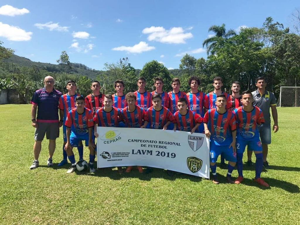 PASSO MAGNUS/DME  SÃO JOÃO DO SUL GARANTE VAGA NA FINAL DO SUB-17