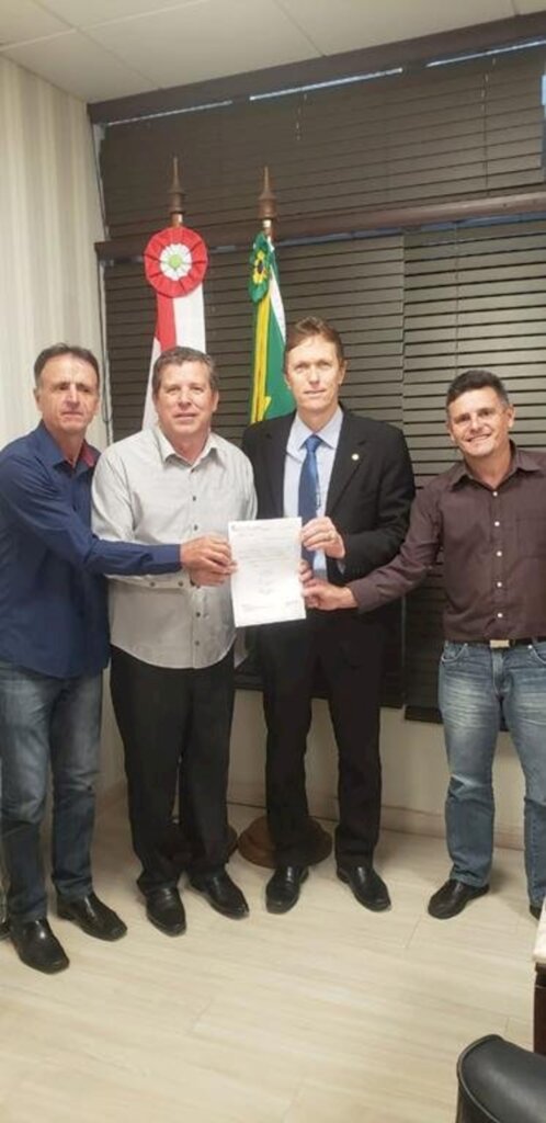 EM BUSCA DE RECURSOS PARA O MUNICÍPIO DE SÃO JOÃO DO SUL