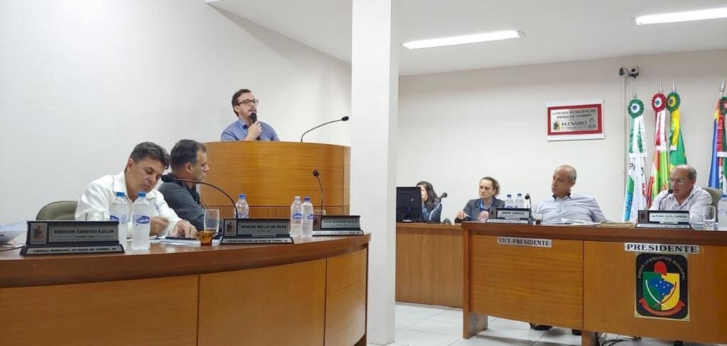 CASAN LEVA À CÂMARA  INFORMAÇÕES SOBRE ABASTECIMENTO DE ÁGUA EM PASSO DE TORRES