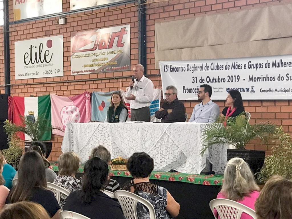 MORRINHOS DO SUL RECEBE MAIS DE  500 MULHERES EM ENCONTRO REGIONAL