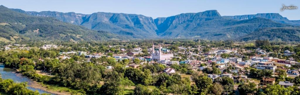 CAPITAL DOS CANYONS CONCORRE AO TÍTULO  BETO CARRERO DE EXCELÊNCIA NO TURISMO