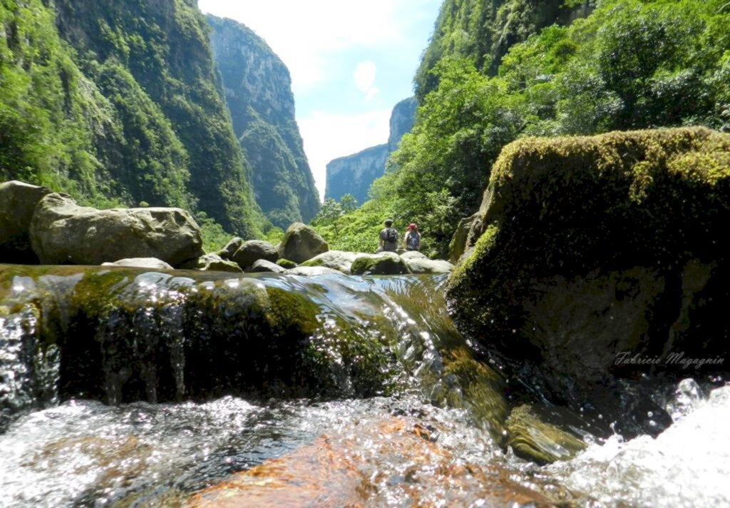 SITE DO PROJETO GEOPARQUE CAMINHOS DOS  CÂNIONS DO SUL ESTÁ NO AR