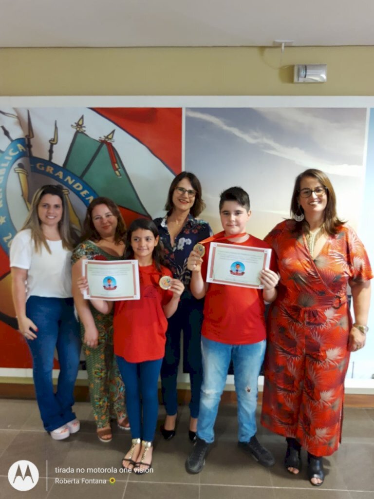 ALUNOS DE ARROIO DO SAL RECEBEM O PRÊMIO DO MPT NA ESCOLA RS