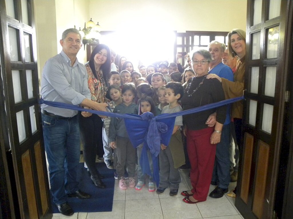 EM PARCERIA, PREFEITURA E ASSOCIAÇÃO INAUGURAM AMBULATÓRIO MÉDICO E ODONTOLÓGICO NA PRAIA PARAÍSO