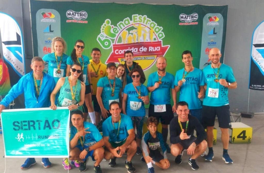 SERTÃO RUNNING PARTICIPA DA  1ª MEIA MARATONA DE SOMBRIO