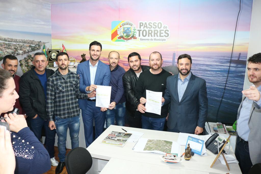 DANIEL FREITAS ANUNCIA LIBERAÇÃO DE  R$ 3,5 MILHÕES PARA MUNICÍPIOS DA REGIÃO