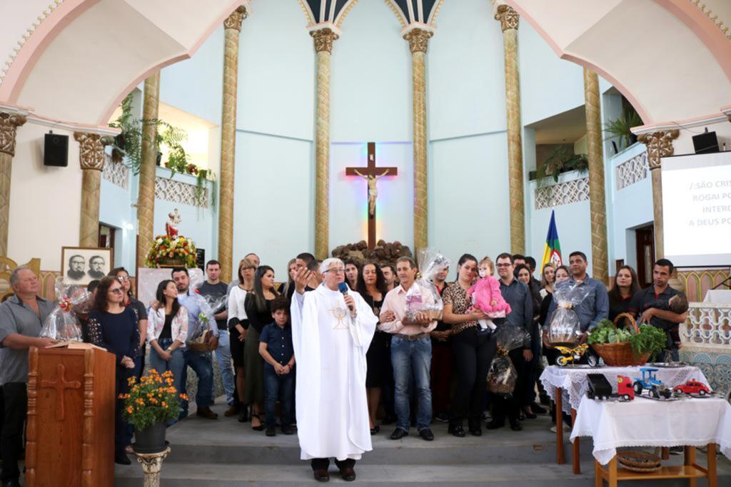 IGREJA MATRIZ REALIZA COM  SUCESSO A FESTA DE SÃO CRISTÓVÃO