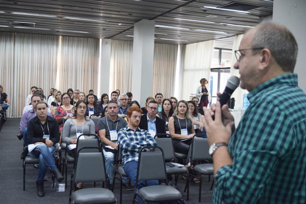 MUNICÍPIOS MOBILIZADOS PARA MANUTENÇÃO  DO PROGRAMA MAIS MÉDICOS