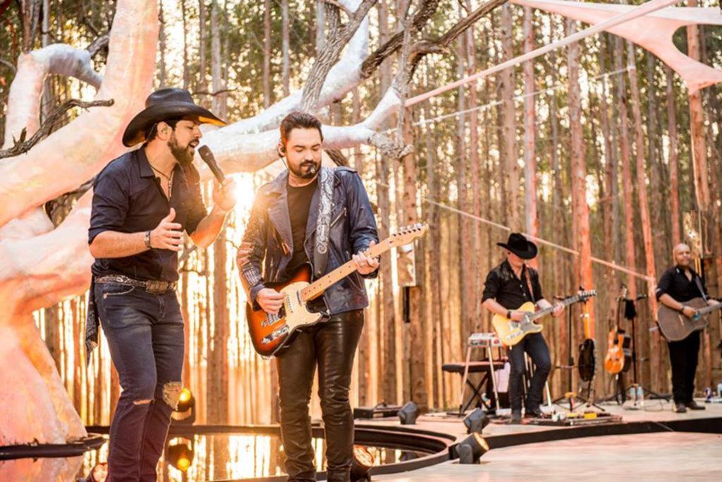 XII FESTA DO COLONO E I FEIRA AGROPECUÁRIA TERÁ SHOW NACIONAL COM FERNANDO E SOROCABA