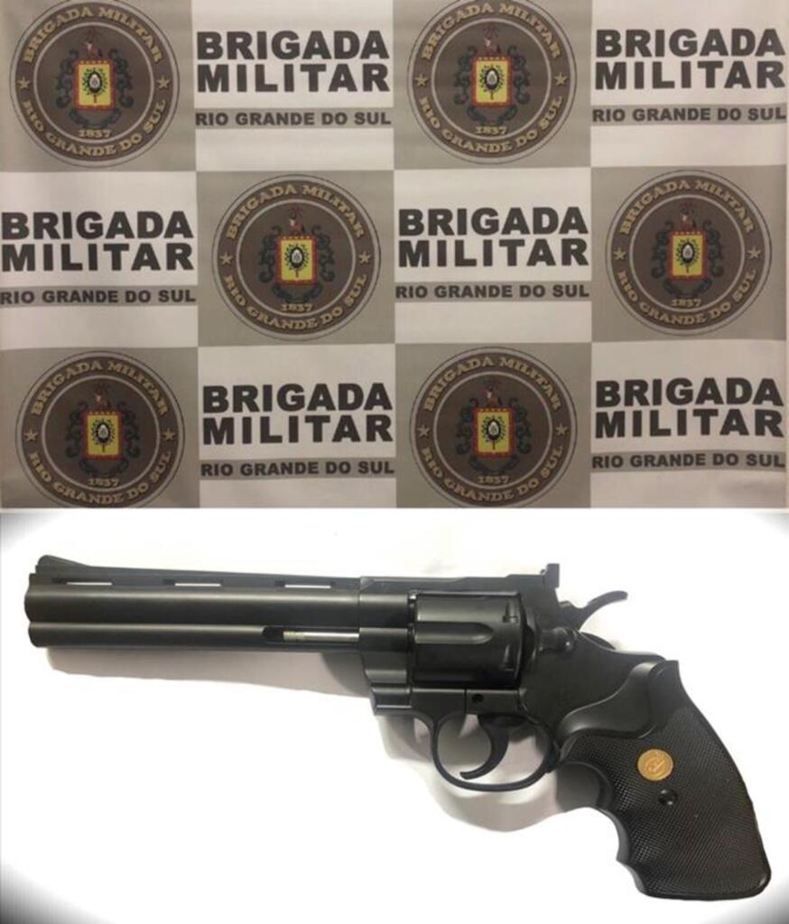 BM CUMPRE MANDADO E APREENDE SIMULACRO EM TORRES