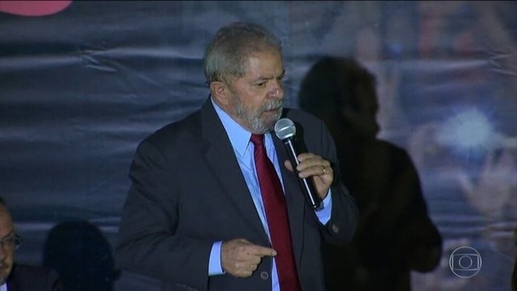 Reprodução/JN - Defesa pediu para que Lula seja solto, com base em determinação do ministro Marco Aurélio Melo