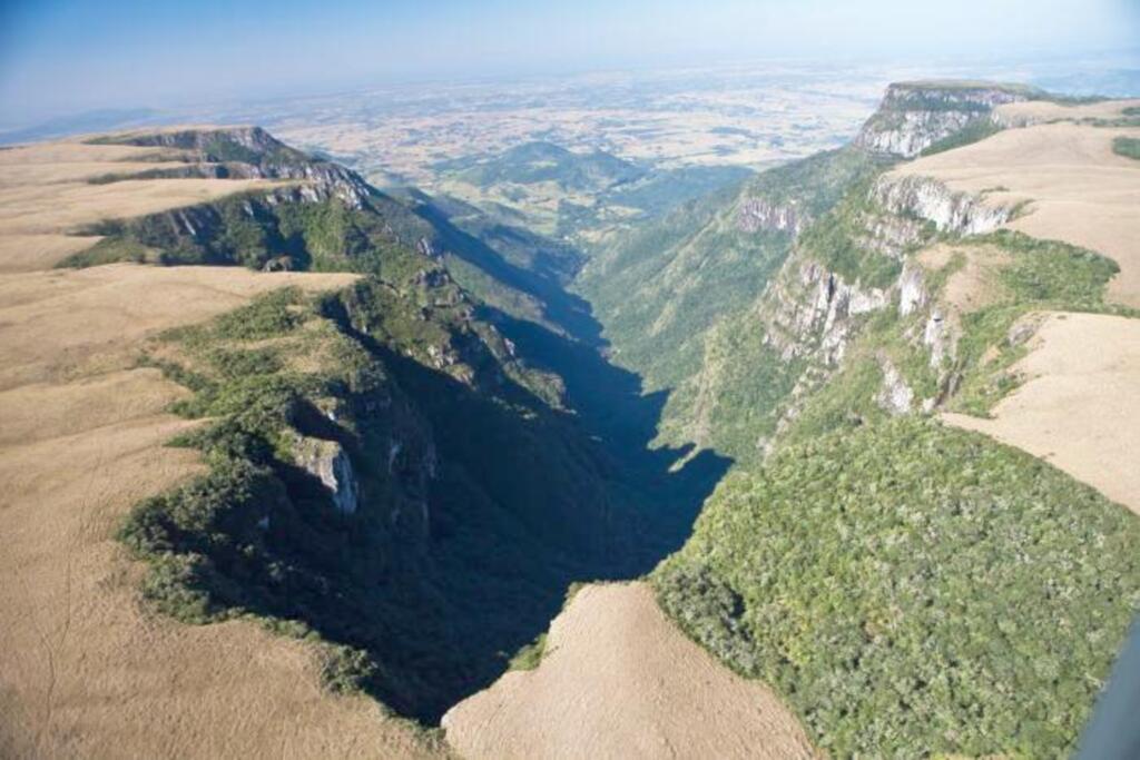 ENCONTRO DISCUTIRÁ A  IMPORTÂNCIA DO TURISMO E DO GEOPARQUE PARA PRAIA GRANDE
