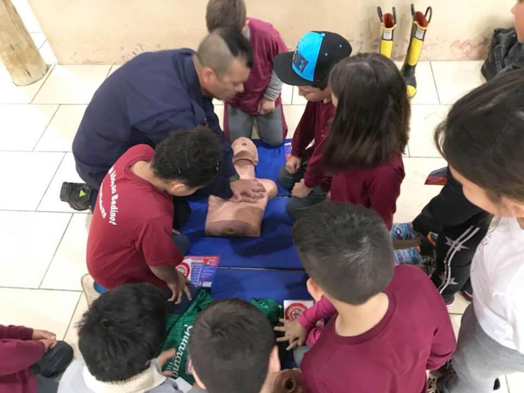 ESCOLA AFONSO BEDINOT DIVULGA  PROGRAMAÇÃO DO MÊS DA FAMÍLIA