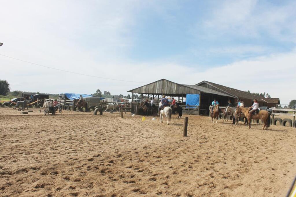 SUCESSO NA VI FESTA  CAMPEIRA DE VACA MECÂNICA DO CT DIRLEI ANACLETO