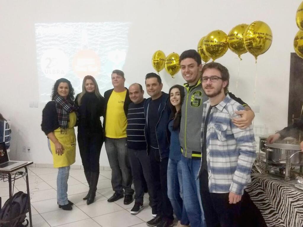 ULBRA TORRES ENTREGA NOVO SITE E APLICATIVO À APAE
