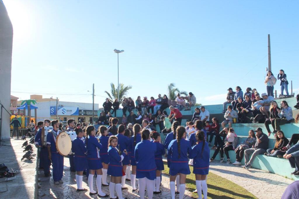 BRIQUE + CULTURA É REALIZADO COM SUCESSO EM PASSO DE TORRES
