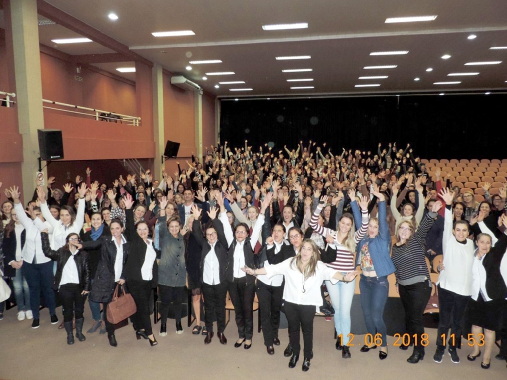 EVENTO DE FORMAÇÃO DOCENTE E FÓRUM  ACADÊMICO SÃO REALIZADOS