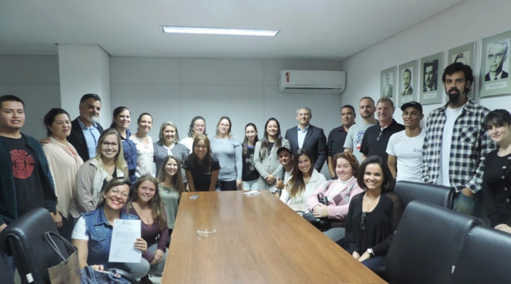 130 CANDIDATOS DO CONCURSO PÚBLICO JÁ FORAM EMPOSSADOS