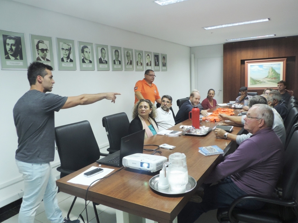 DEFESA CIVIL LANÇA PROGRAMA DE CAPACITAÇÃO PARA MORADORES DE ÁREAS DE RISCO