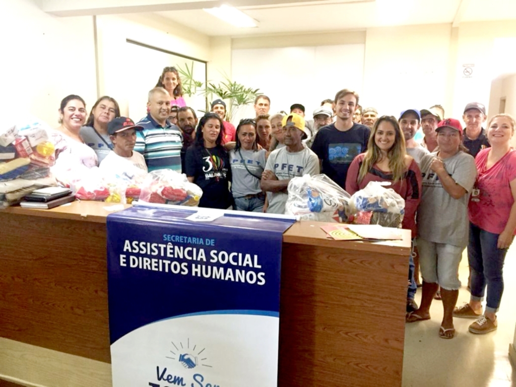 ALIMENTOS ARRECADADOS SÃO DISTRIBUÍDOS PELA  SECRETARIA DE ASSISTÊNCIA SOCIAL