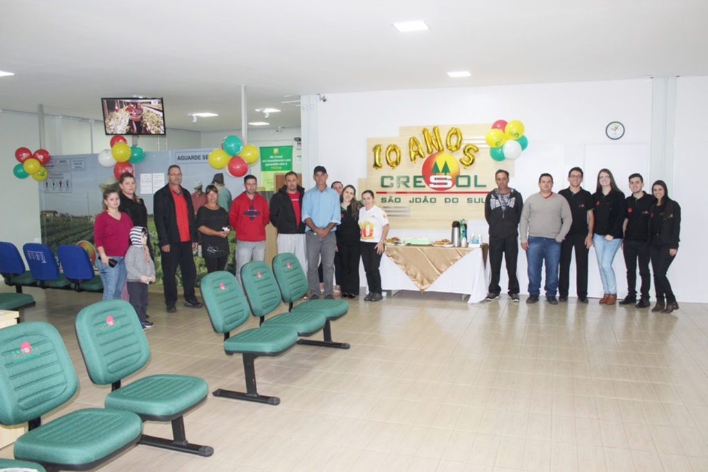 CRESOL SÃO JOÃO DO SUL COMEMORA 10 ANOS