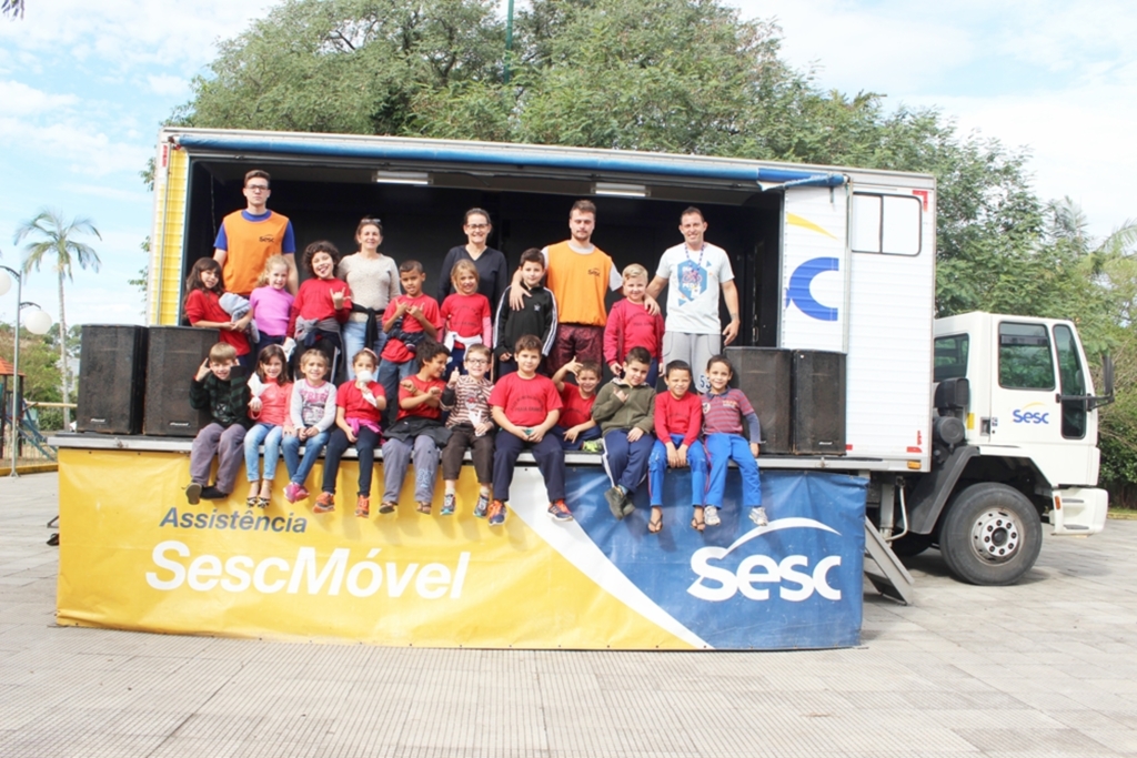 PRAIA GRANDE RECEBE O SESC MÓVEL