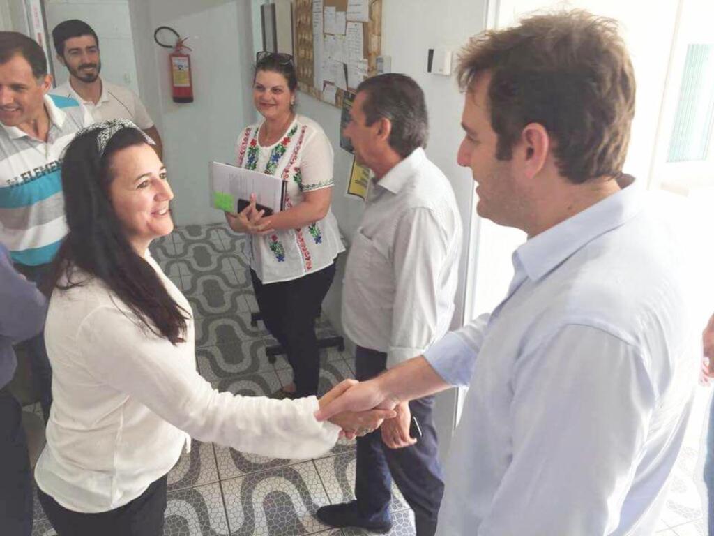 MUNICÍPIO RECEBE VISITA DE PARLAMENTARES CATARINENSES