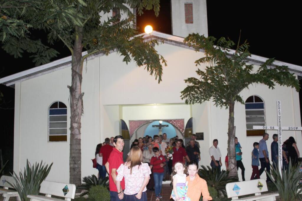 COMUNIDADE DE FURACÃO  REALIZA GRANDE FESTA RELIGIOSA
