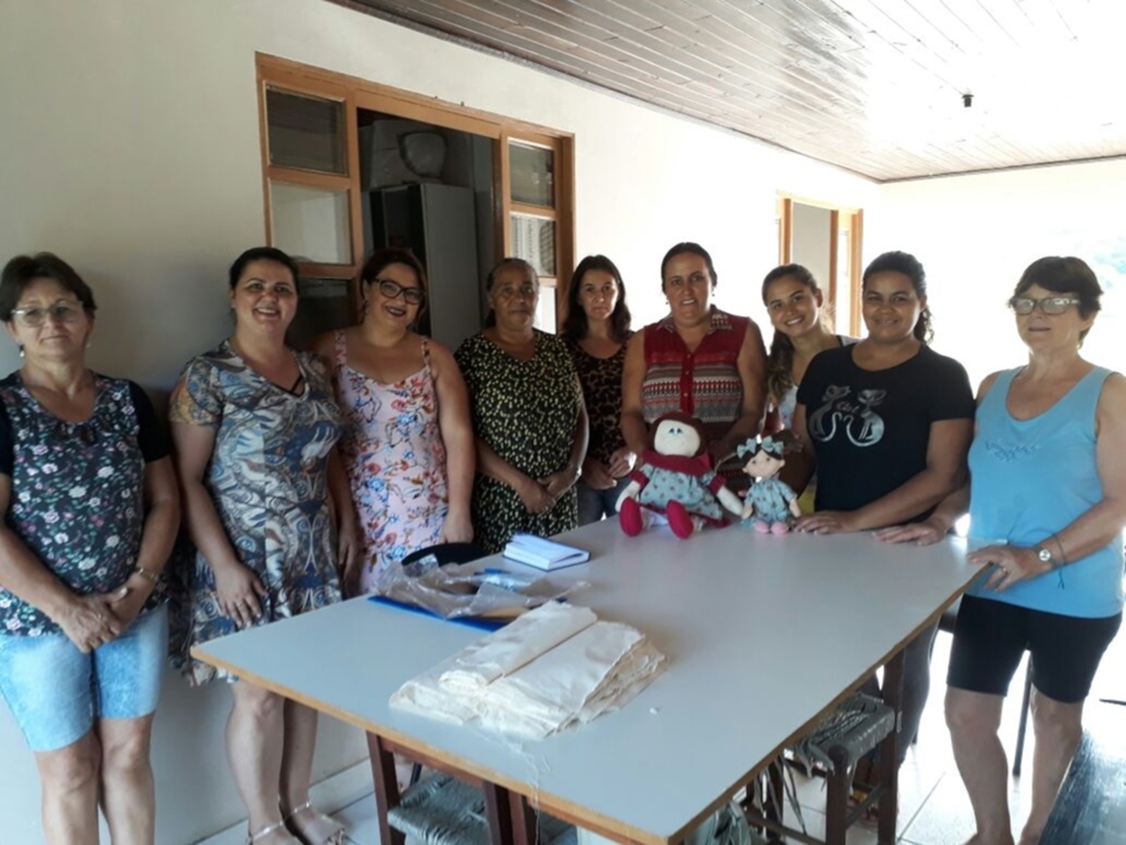 CRAS DE MAMPITUBA REALIZA  OFICINAS DO PAIF EM 04 COMUNIDADES