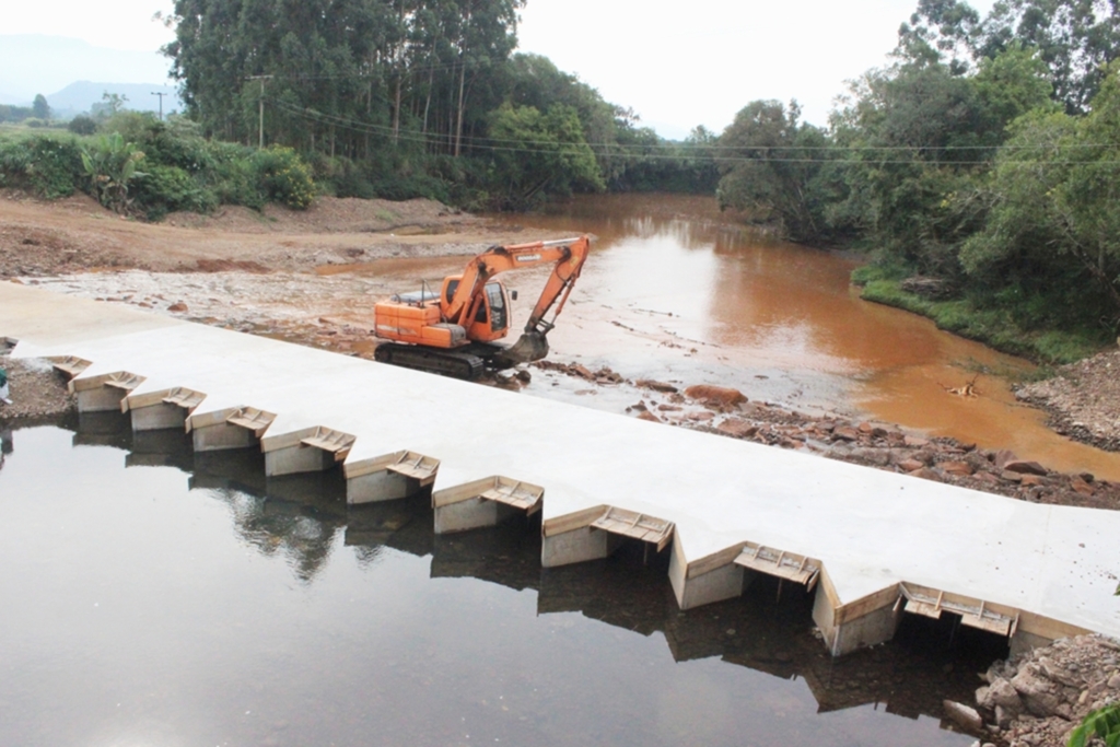 OBRAS IMPORTANTES ESTÃO SENDO CONCLUÍDAS