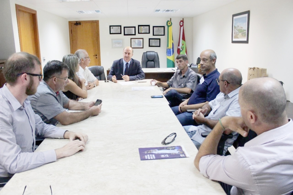 VIABILIZAÇÃO DE PROJETOS É PAUTA  PARA DEPUTADO E VEREADORES