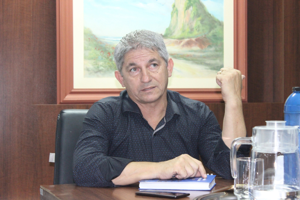 PREFEITO CONVOCA A IMPRENSA E FALA DOS INVESTIMENTOS E PROJETOS