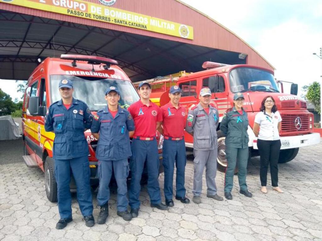 DIA MUNDIAL DE CONSCIENTIZAÇÃO DO AUTISMO É  LEMBRADO PELO CORPO DE BOMBEIROS DE PASSO DE TORRES