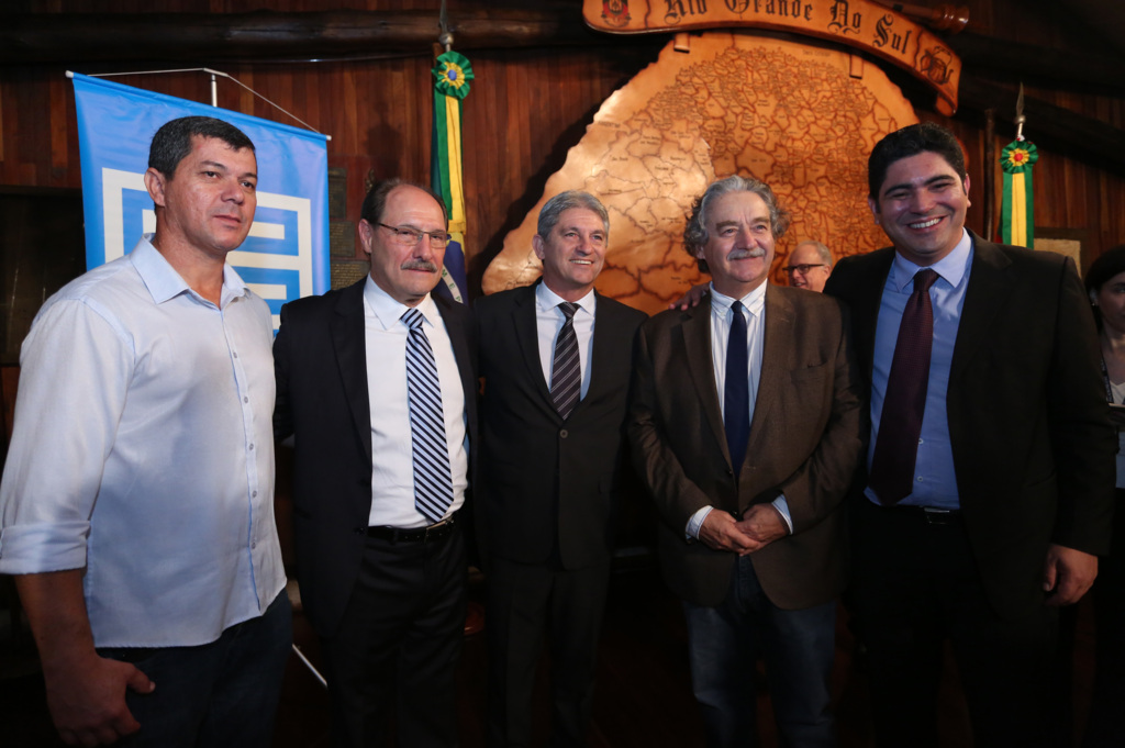 PREFEITURA CONQUISTA RECURSOS PARA A ÁREA DE SANEAMENTO